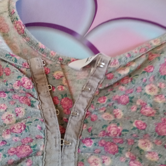 Peplum Tank Top - Picture 6 of 6